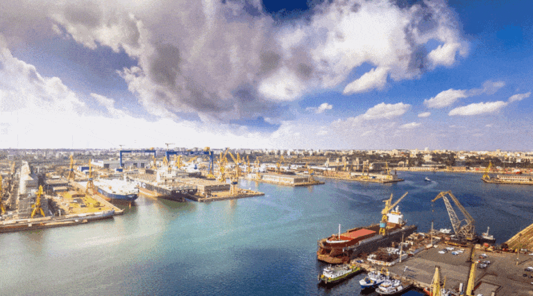 Port w Konstancy / Portal Stoczniowy