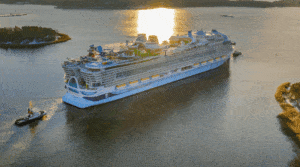 Icon of the Seas / Portal Stoczniowy