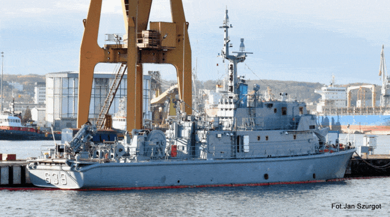 Trałowiec ORP Necko po gruntownej modernizacji / Portal Stoczniowy