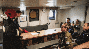 Praktyki zawodowe w wojskowych warunkach / Portal Stoczniowy