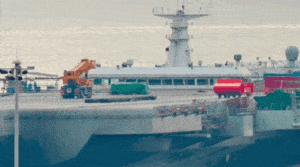 Przełomowe katapulty elektromagnetyczne na lotniskowcu ChRL / Portal Stoczniowy