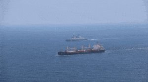 Morze Czerwone: Huti wznawiają ataki na statki handlowe / Portal Stoczniowy