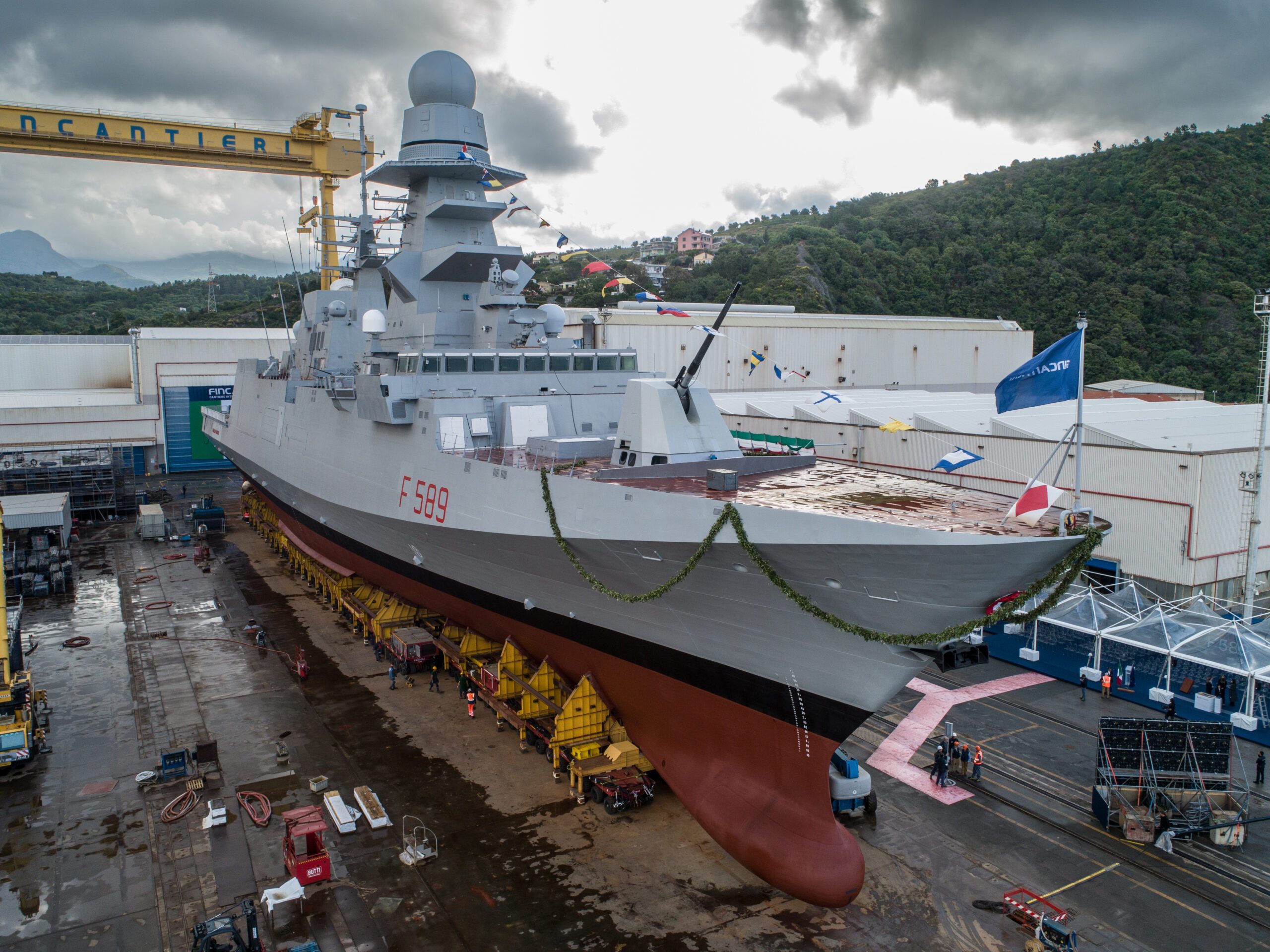 Ostatnia fregata FREMM Emilio Bianchi zwodowana / Portal Stoczniowy