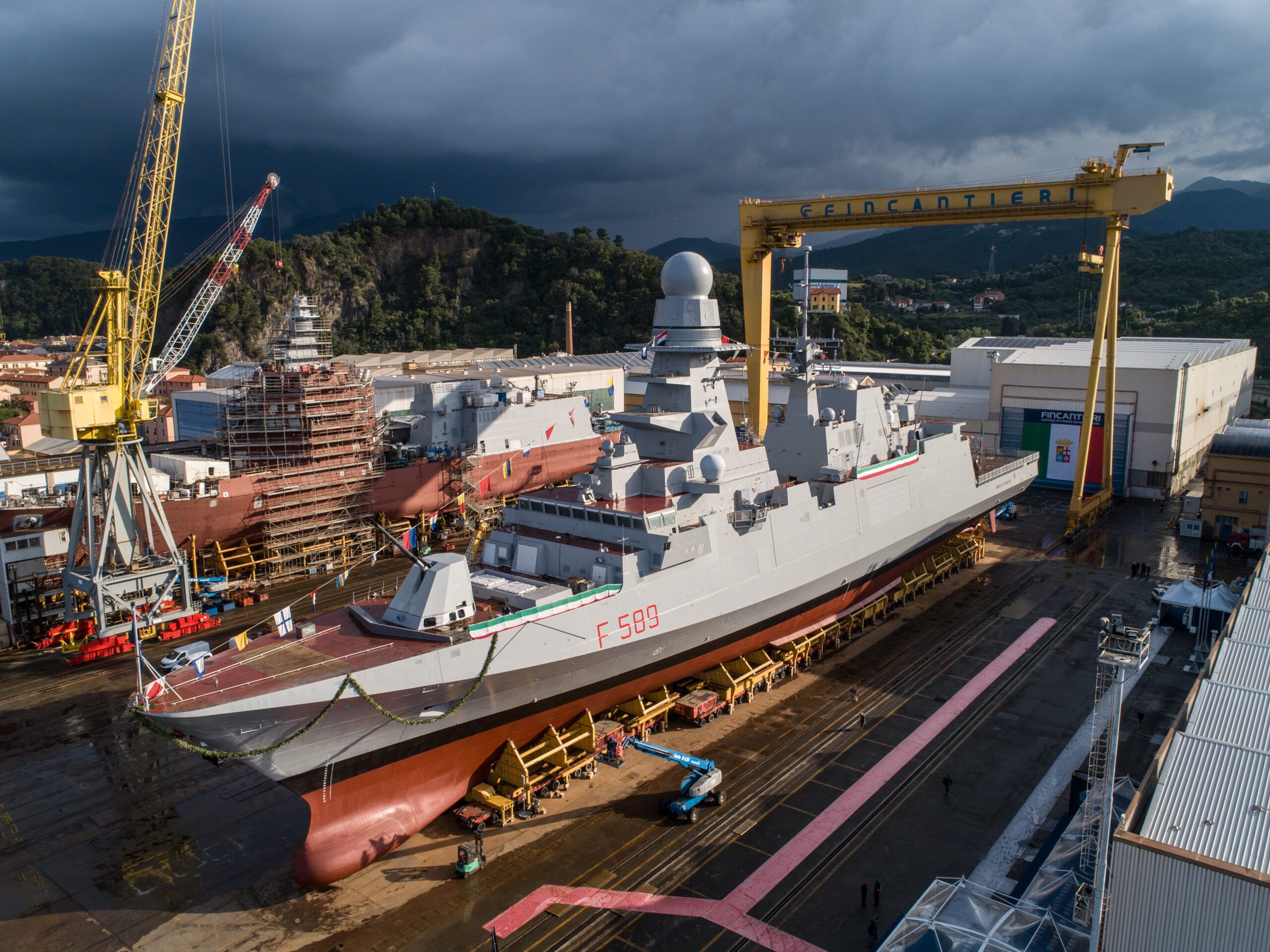 Ostatnia fregata FREMM Emilio Bianchi zwodowana / Portal Stoczniowy 