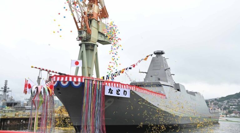 Wodowanie dziewiątej fregaty Natori typu Mogami dla JMSDF / Portal Stoczniowy