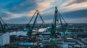  „Liquidated damages” - kary umowne w umowie o budowę statku / Portal Stoczniowy