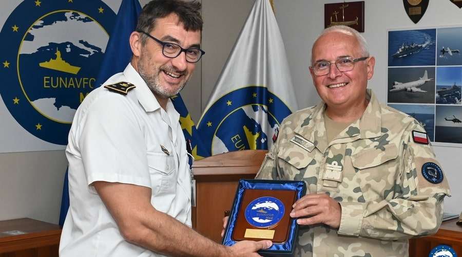 Wiceadmirał Krzysztof Jaworski z wizytą w Dowództwie Operacji EUNAVFOR MED IRINI / Portal Stoczniowy