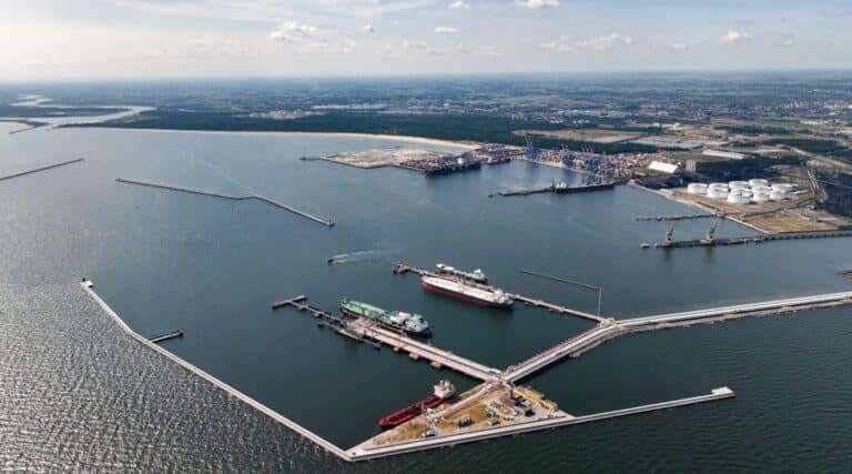 Port Gdańsk: paliwa płynne, węgiel, inwestycje w infrastrukturę / Portal Stoczniowy