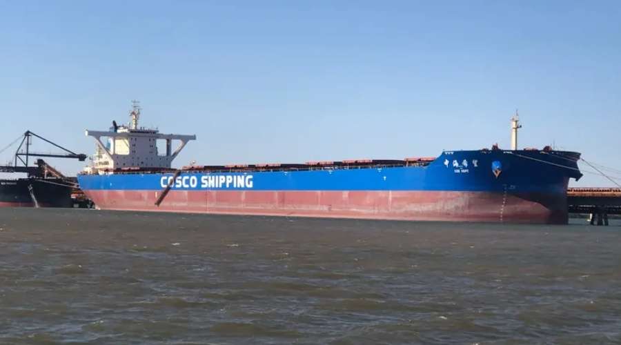 China COSCO Shipping podpisało umowę na budowę 42 masowców / Portal Stoczniowy