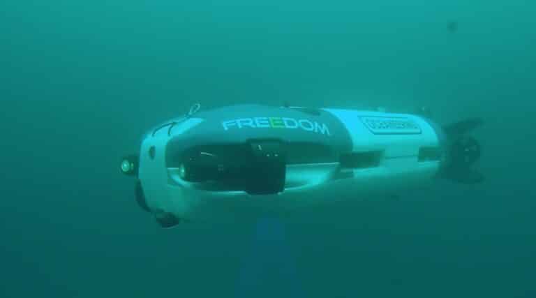 US Navy zamawia drony podwodne Freedom od Oceaneering do monitorowania podwodnej infrastruktury krytycznej / Portal Stoczniowy