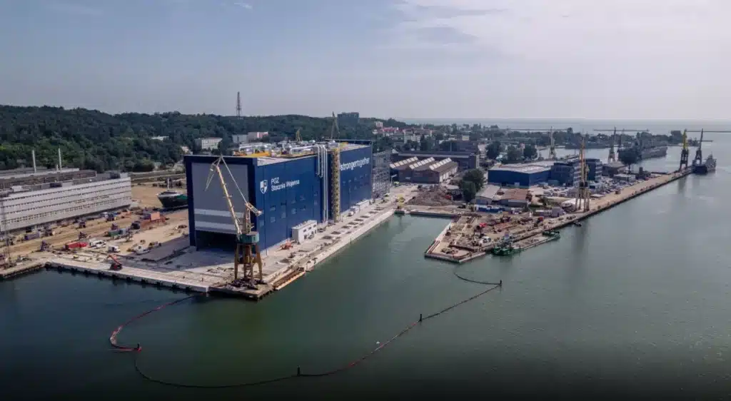 Relokacja doku w PGZ Stocznia Wojenna coraz bliżej / Portal Stoczniowy