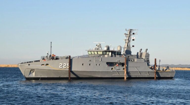 W Henderson zwodowano patrolowiec ADV Cape Spencer dla Royal Australian Navy / Portal Stoczniowy