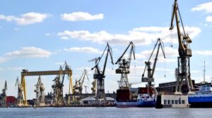 Umowa o budowę statku – notyfikacja opóźnień i klauzula siły wyższej / Portal Stoczniowy