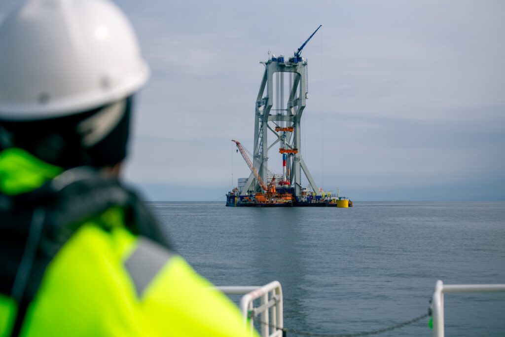 Morska farma wiatrowa Baltic Power coraz bliżej / Portal Stoczniowy