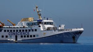 Malta pod presją. Spór o statek Conscience i atak OWA-UAV / Portal Stoczniowy
