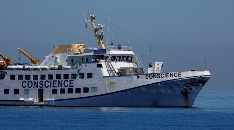 Malta pod presją. Spór o statek Conscience i atak OWA-UAV / Portal Stoczniowy