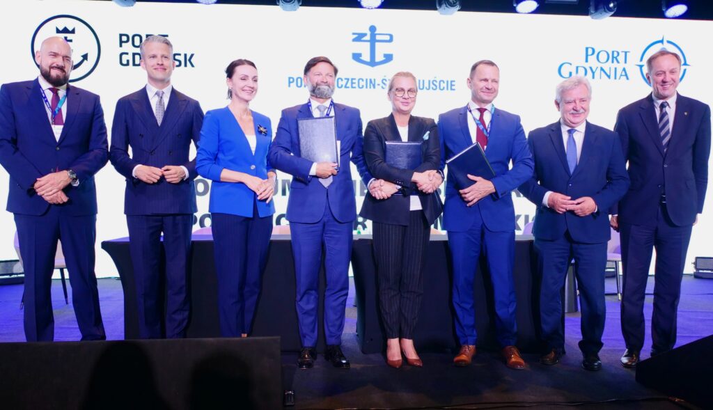 Cztery porty, jedna strategia – Polska morska ofensywa logistyczna / Portal Stoczniowy