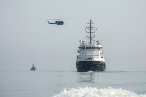 Irańsko-rosyjskie manewry na Morzu Kaspijskim i rysa w sojuszu / Portal Stoczniowy