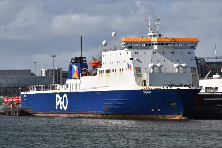 P&O Ferries zamyka połączenie Teesport–Zeebrugge / Portal Stoczniowy
