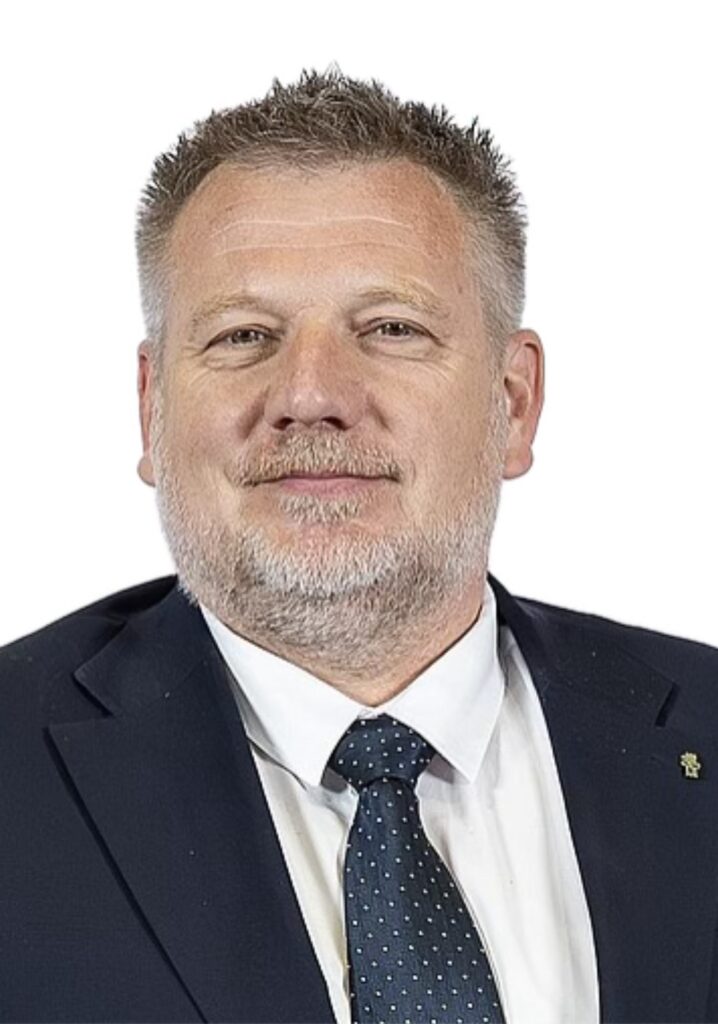 Nowa strategia Stoczni Szczecińskiej Wulkan / Portal Stoczniowy