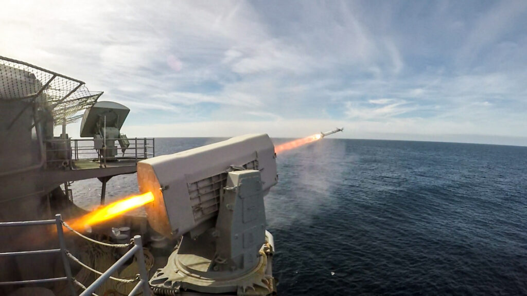 RAM Block 2B dla US Navy – nowe wyrzutnie Mk 49 i modernizacja floty / Portal Stoczniowy
