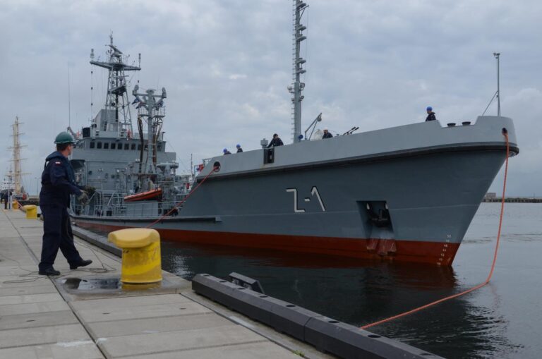 Agencja Uzbrojeni uruchomiła konsultacje dla programu Supply / Portal Stoczniowy