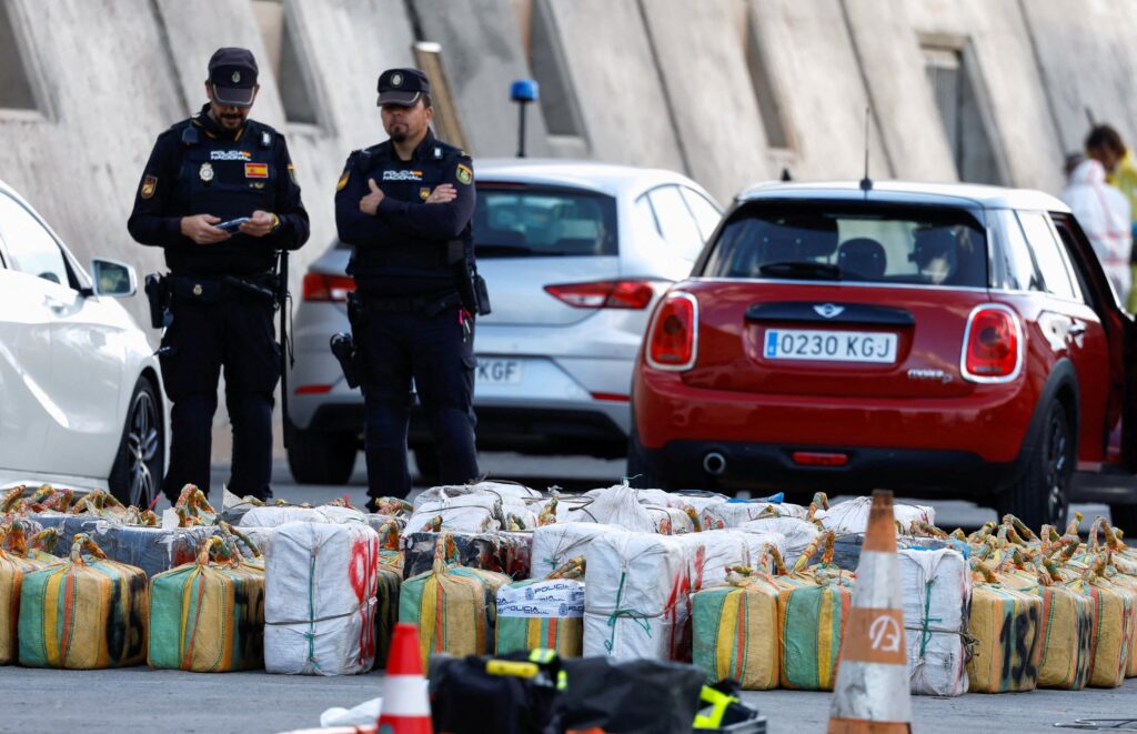 Z Brazylii do Europy z kawą i kokainą. Kulisy sprawy drobnicowca Blume / Portal Stoczniowy