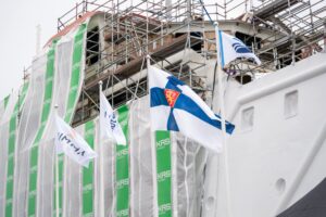 Zbudowany w Gdańsku patrolowiec Karhu już ochrzczony / Portal Stoczniowy