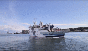 Horyzont II obrał kierunek na Spitsbergen z grupą studentów / Portal Stoczniowy