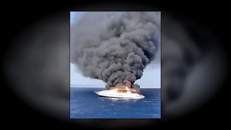 Pożar i zatonięcie jachtu Da Vinci u hiszpańskich wybrzeży Formentery / Portal Stoczniowy