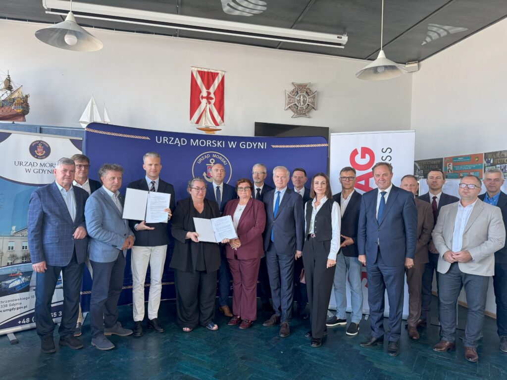 Rozbudowa infrastruktury portowej w Pucku. Powstanie nowy falochron / Portal Stoczniowy