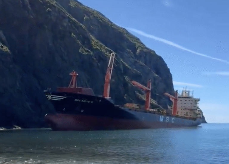 MSC Baltic III pozostanie na mieliźnie do wiosny / Portal Stoczniowy