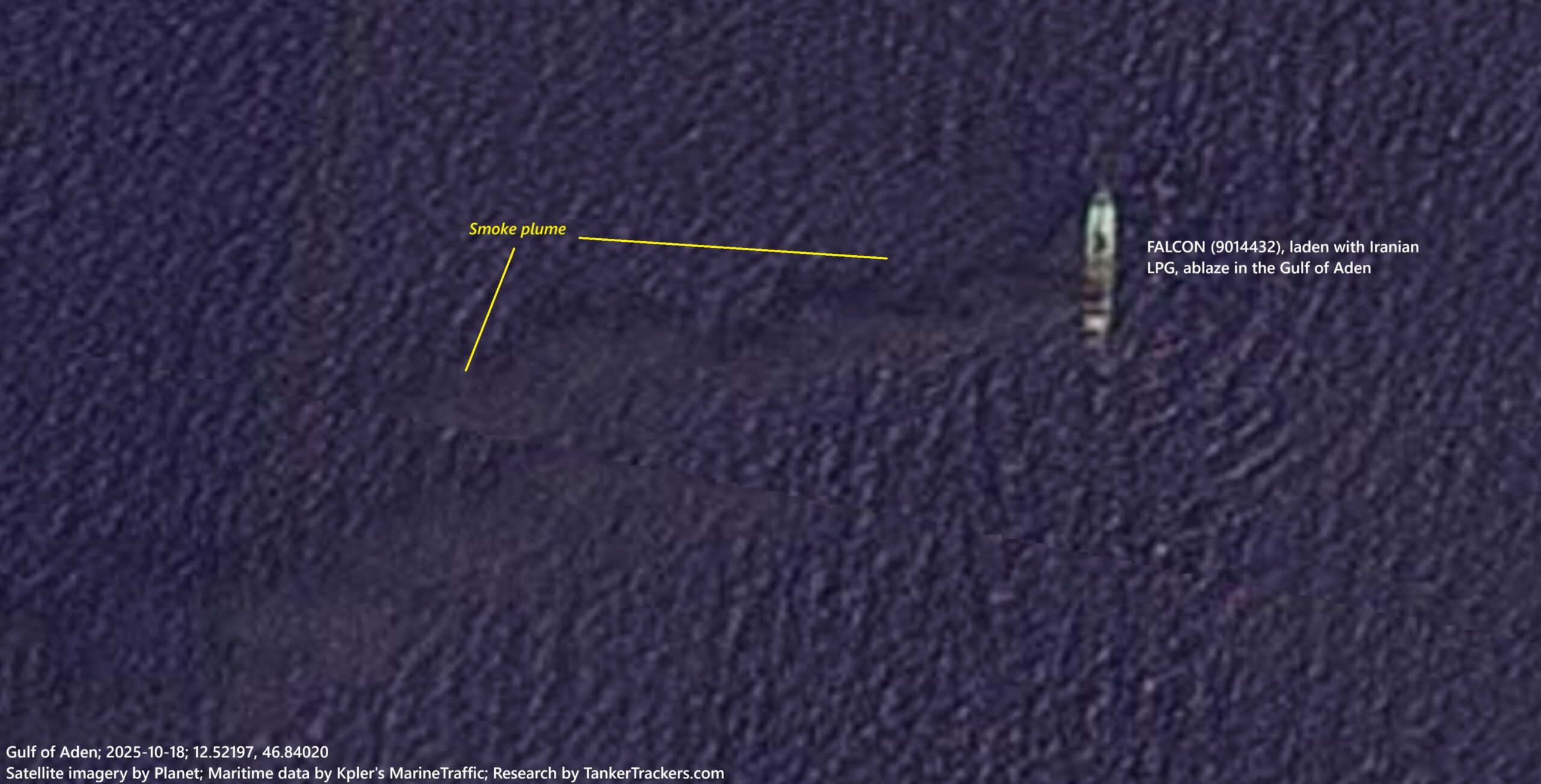 Pożar i eksplozja na tankowcu Falcon w Zatoce Adeńskiej / Portal Stoczniowy