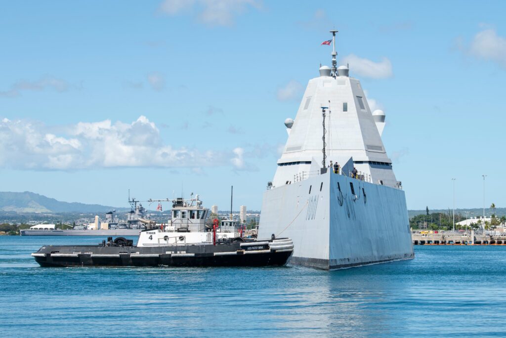 Wielka modernizacja w Pearl Harbor. Przebazowanie okrętów US Navy / Portal Stoczniowy