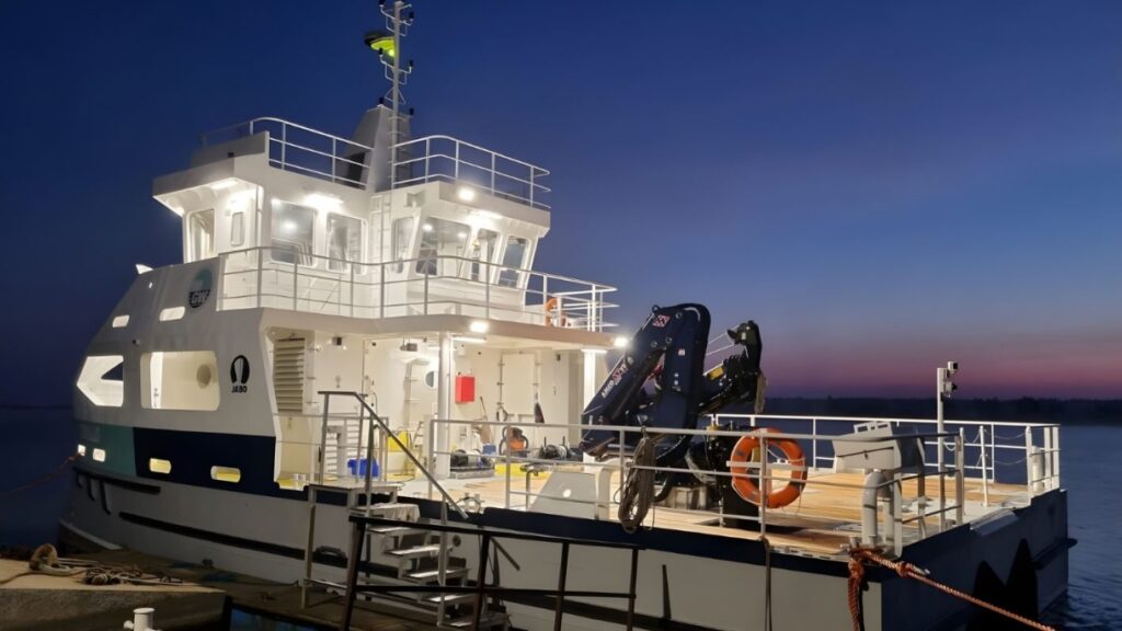 Aluminiowy katamaran Cumulus w służbie na Bałtyku / Portal Stoczniowy