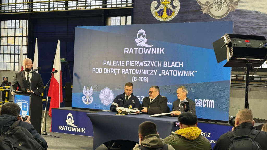 Czy programy Miecznik i Ratownik zmieniają polski przemysł okrętowy? / Portal Stoczniowy