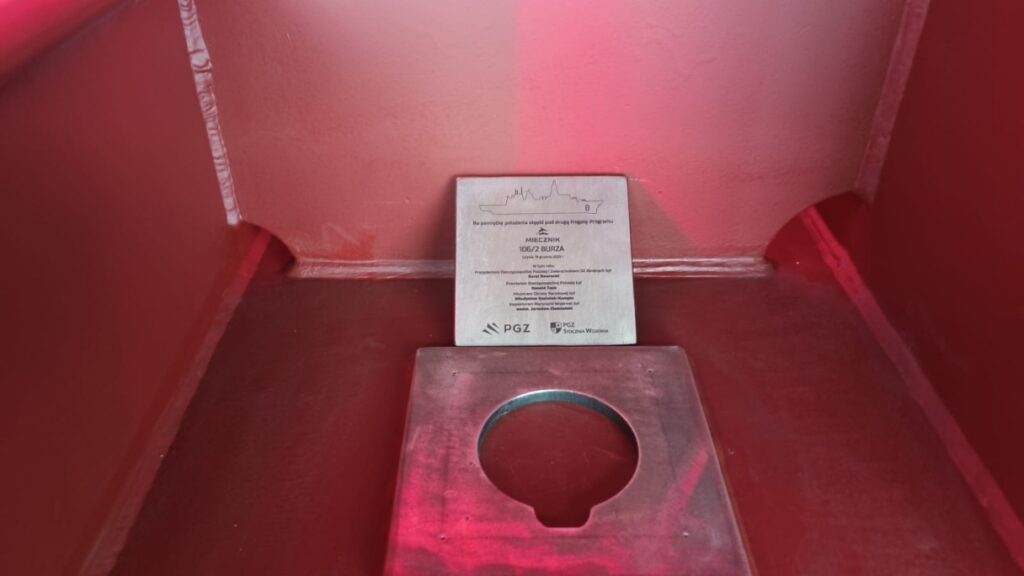 Na Oksywiu program Miecznik idzie jak „Burza” / Portal Stoczniowy