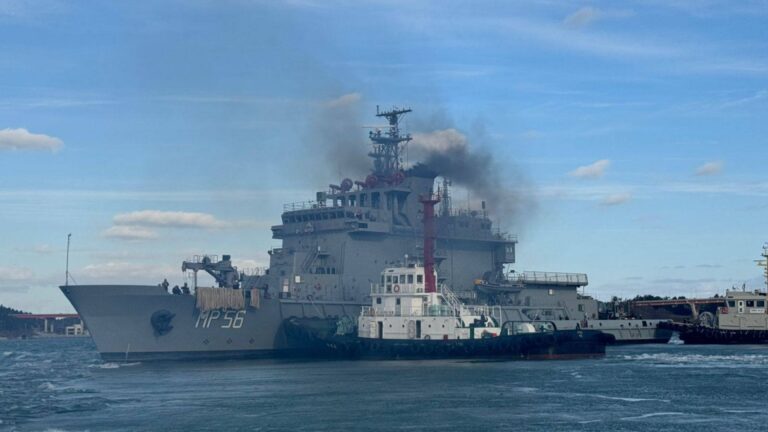 BAE Jambelí w drodze do Ekwadoru / Portal Stoczniowy