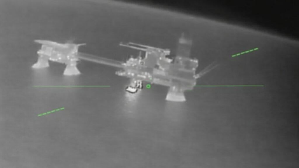 Ukraińskie uderzenia na platformy wiertnicze na Morzu Kaspijskim / Portal Stoczniowy