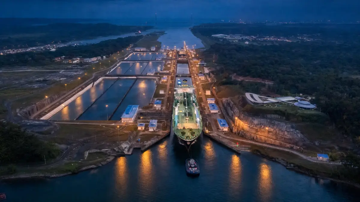 Kanał Panamski korzysta na blokadzie Cieśniny Ormuz. LNG zmienia globalne szlaki / Portal Stoczniowy