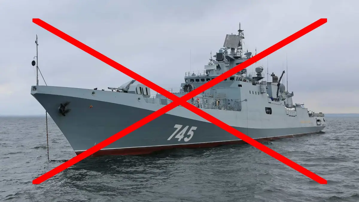 Ukraińskie drony nawodne ponownie uderzyły w rosyjską Flotę Czarnomorską / Portal Stoczniowy